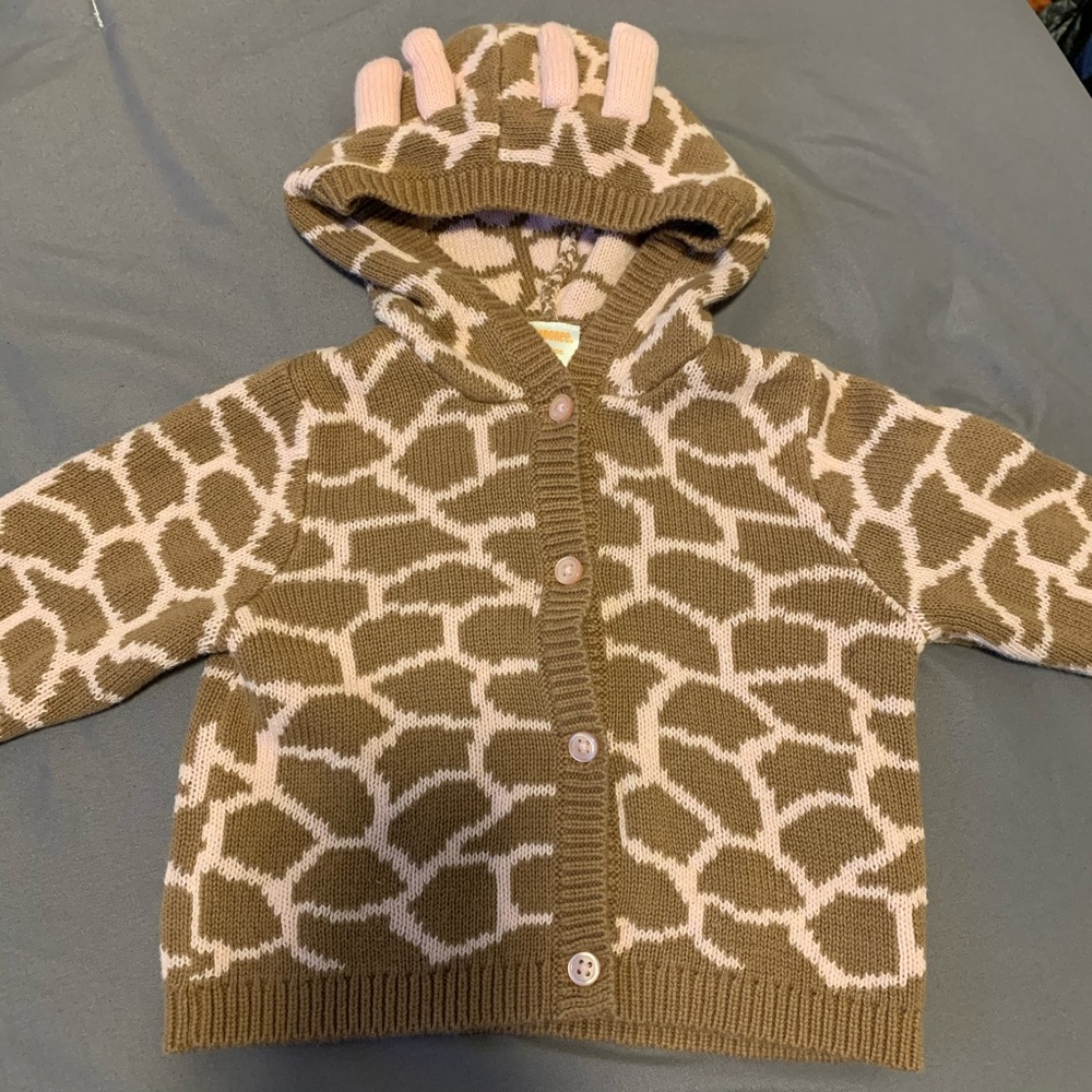 Gymboree giraffe print jacket with hooded detail